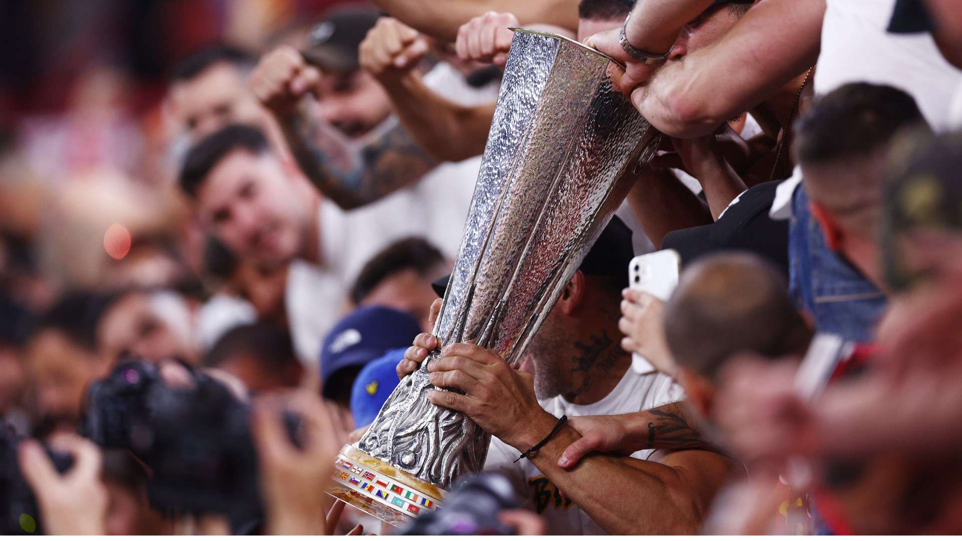 英与防守角 英与防守角