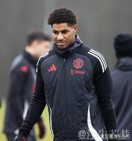 28岁前曼联球员闪耀意甲：末轮凌空破门助队加冕冠军，赛季进12球