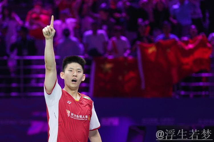 中国队克服压力击败日本队，晋级苏迪曼杯决赛