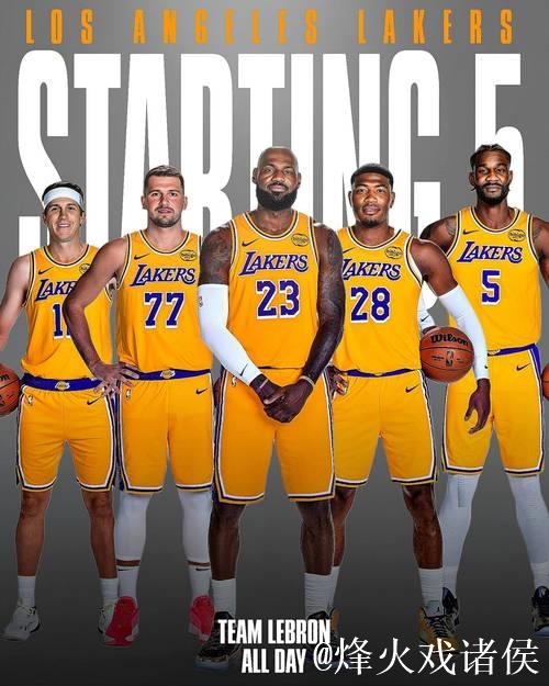 雷迪克揭晓湖人新赛季首发名单:詹姆斯、戴维斯、拉塞尔、里夫斯、八村垒 雷迪克揭晓湖人新赛季首发名单:詹姆斯、戴维斯、拉塞尔、里夫斯、八村垒